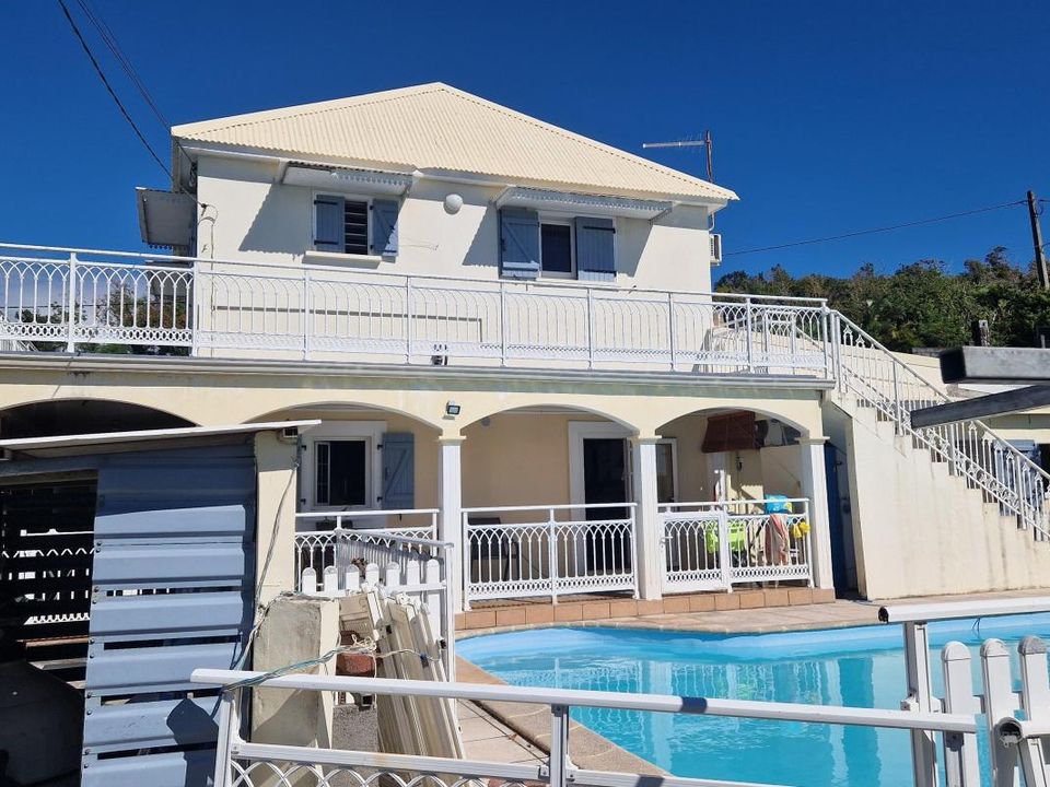 Villa in Saint-Benoit, La Reunion - foto 1
