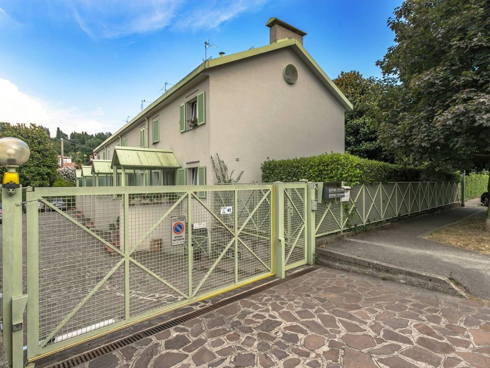 Rækkehus i Mozzo, Bergamo - foto 1