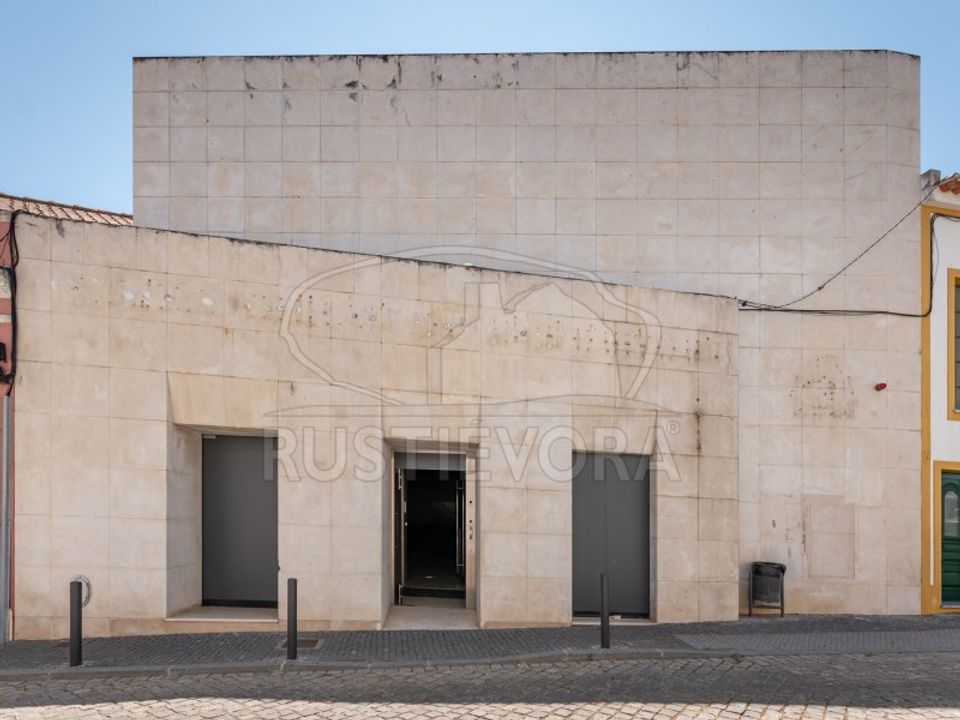 L'establiment comercial a Cuba, Beja - foto 1