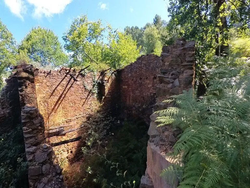 Byhus i Castanheira de Pera, Leiria - foto 1
