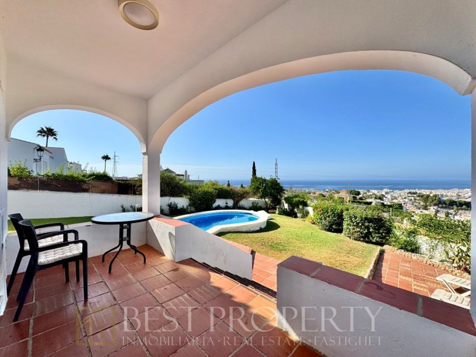 Villa i Nerja, Malaga - foto 1