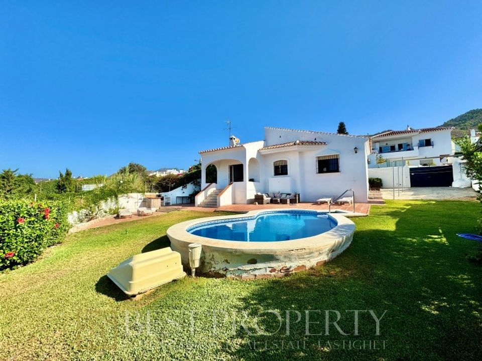 Villa i Nerja, Malaga - foto 2