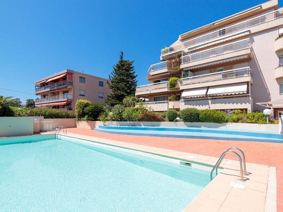 Lejlighed i Juan-les-Pins, Alpes-Maritimes - foto 3
