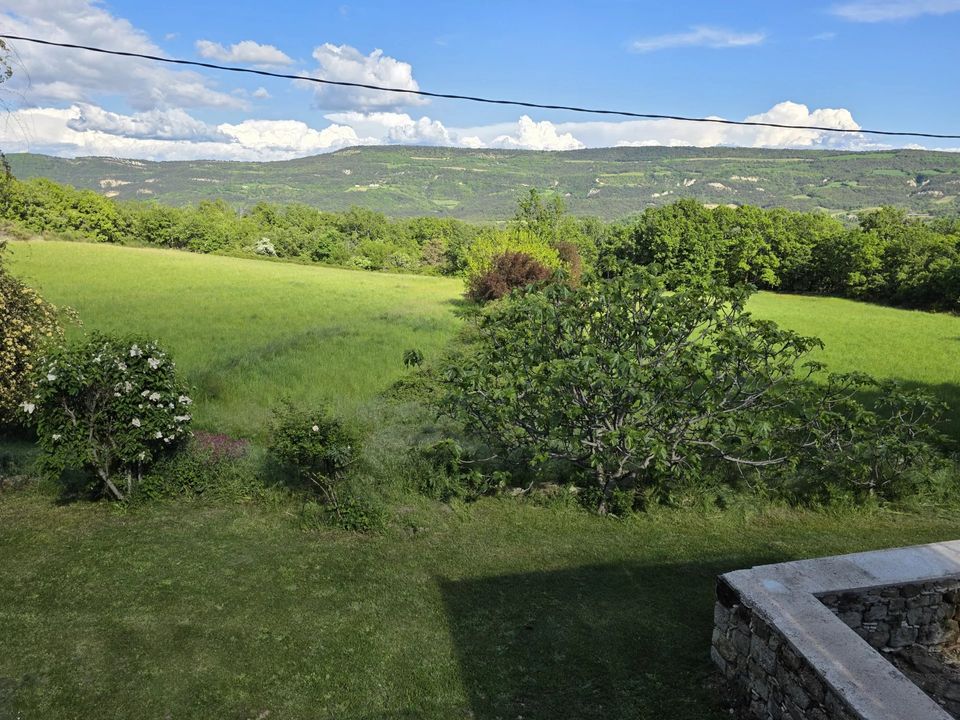 Landejendom i Simiane-la-Rotonde, Alpes-de-Haute-Provence - foto 3