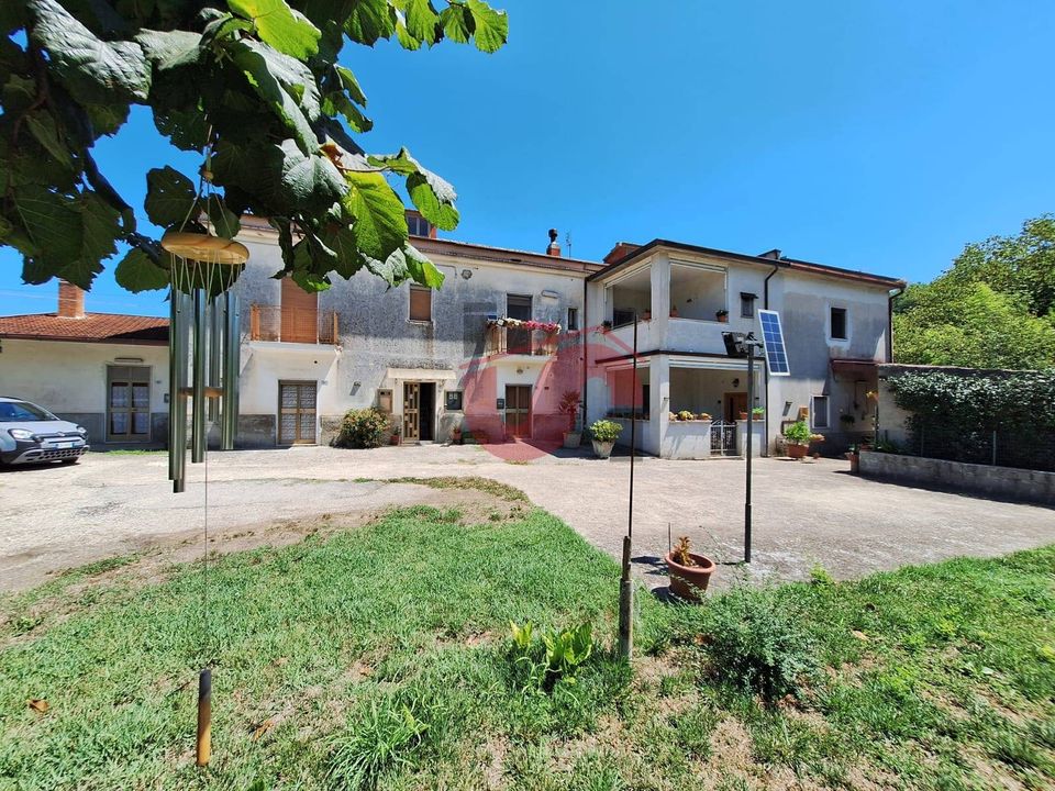 Villa i Benevento, Benevento - bilde 1