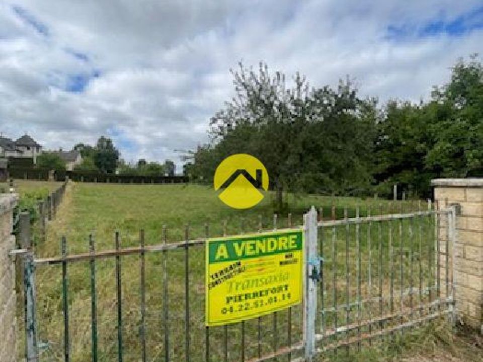 Helårsgrund i Pierrefort, Cantal - foto 1