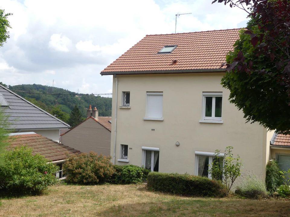 Lejlighed i Le Creusot, Saone-et-Loire - foto 1