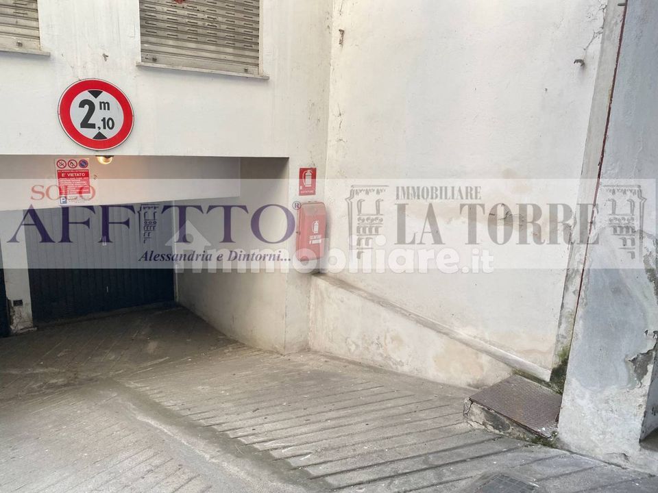 Parkeringsplads i Alessandria, Alessandria - foto 3