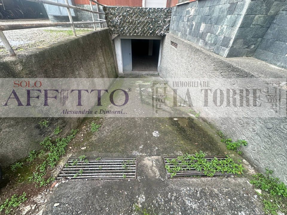 Parkeerruimte in Alessandria, Alessandria - foto 1