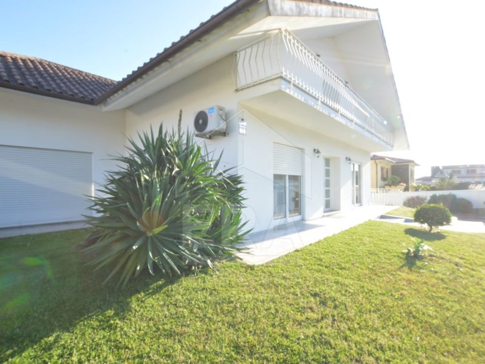Villa i Palmeira de Faro, Braga - foto 4