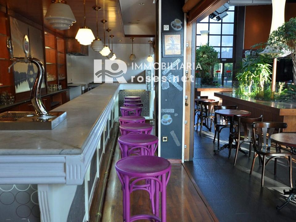 Erhvervsejendom i Figueres, Gerona - foto 5