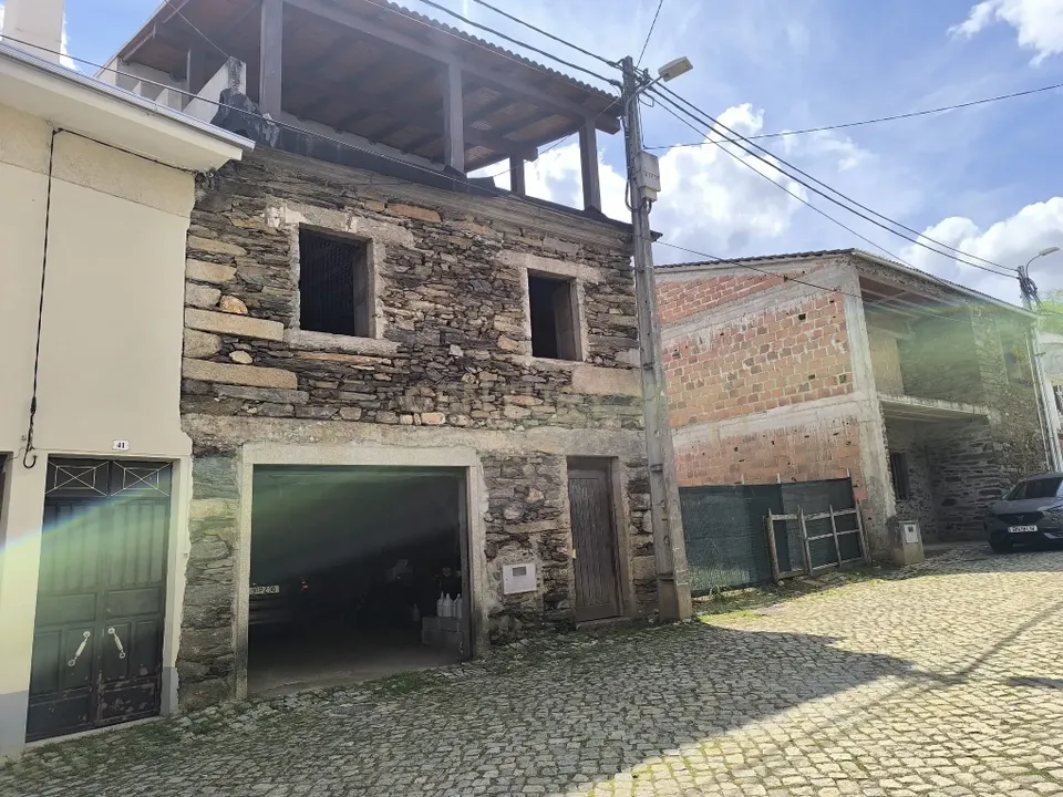 Erhvervsejendom i Braganca, Braganca - foto 2
