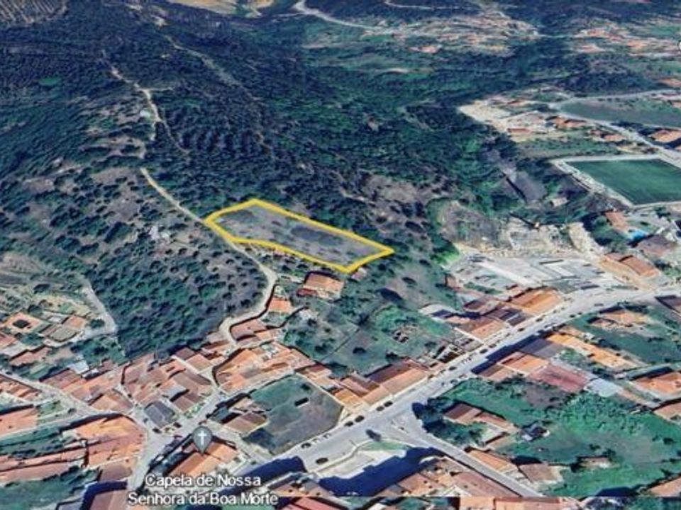 Helårsgrund i Miranda do Corvo, Coimbra - foto 2