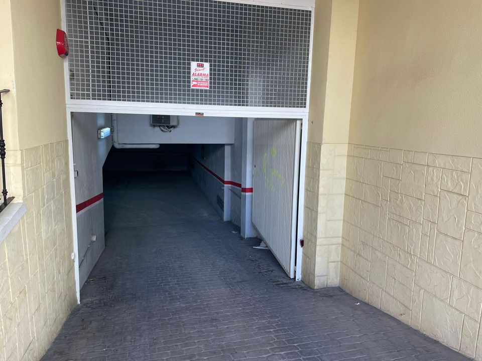 Parkeringsplads i Torrevieja, Alicante - foto 3