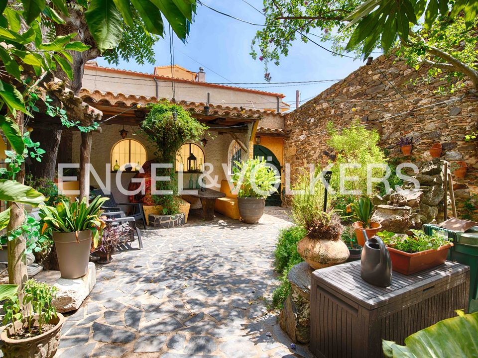 Byhus i Garriguella, Gerona - foto 1