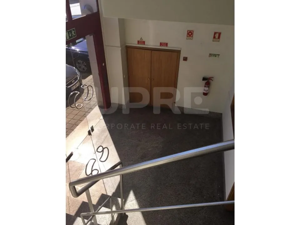Erhvervsejendom i Moreira, Porto - foto 4