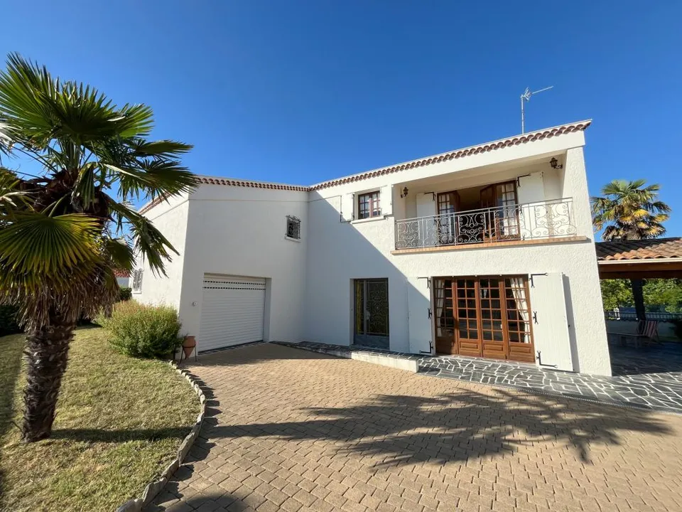 Villa i Saint-Georges-de-Didonne, Charente-Maritime - foto 1