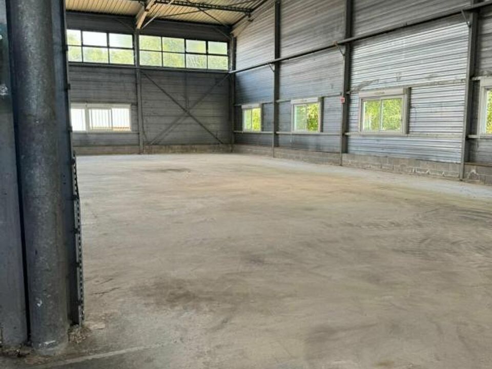 Erhvervsejendom i La Selle-en-Luitré, Ille-et-Vilaine - foto 2