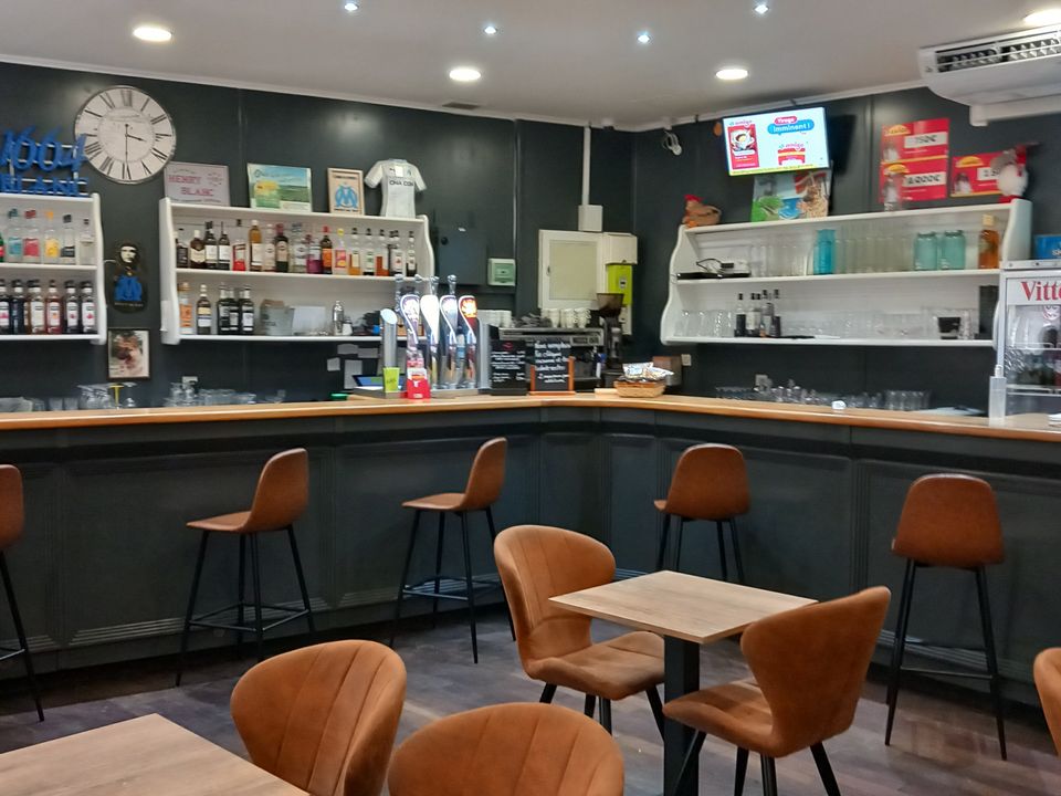 Erhvervsejendom i Lamalou-les-Bains, Herault - foto 1