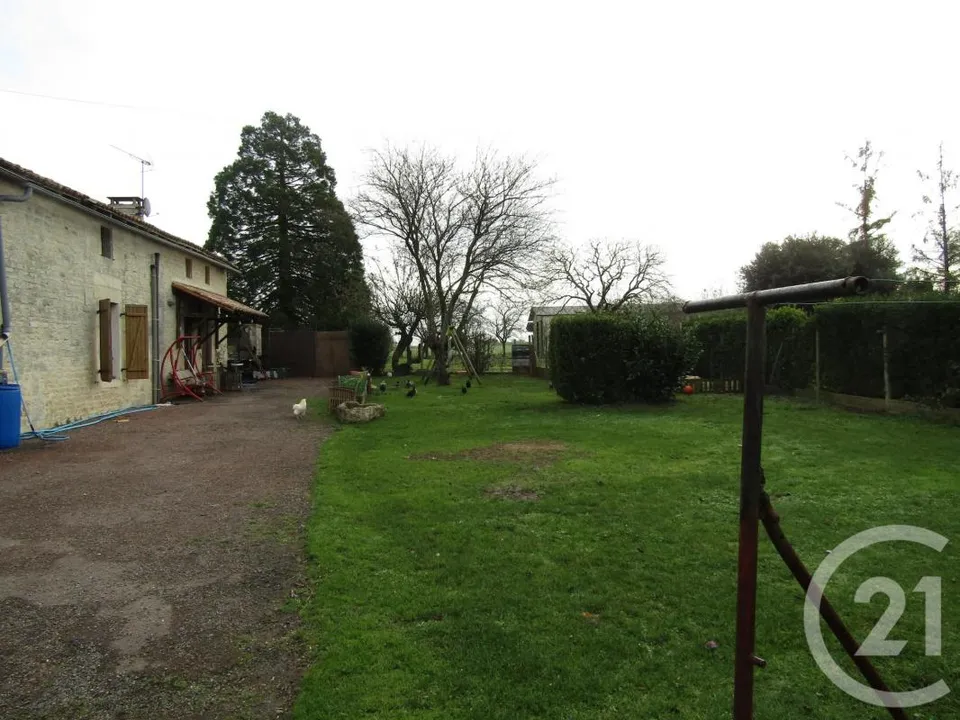 Landejendom i Pioussay, Deux-Sevres - foto 2