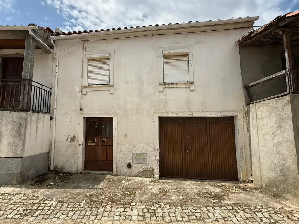 Villa in Braganca, Braganca - foto 2