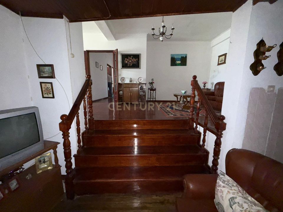 Villa in Braganca, Braganca - foto 5