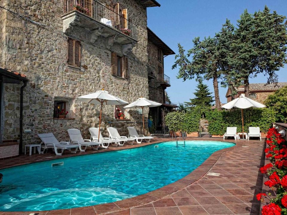 Erhvervsejendom i Castel Rigone, Perugia - foto 1