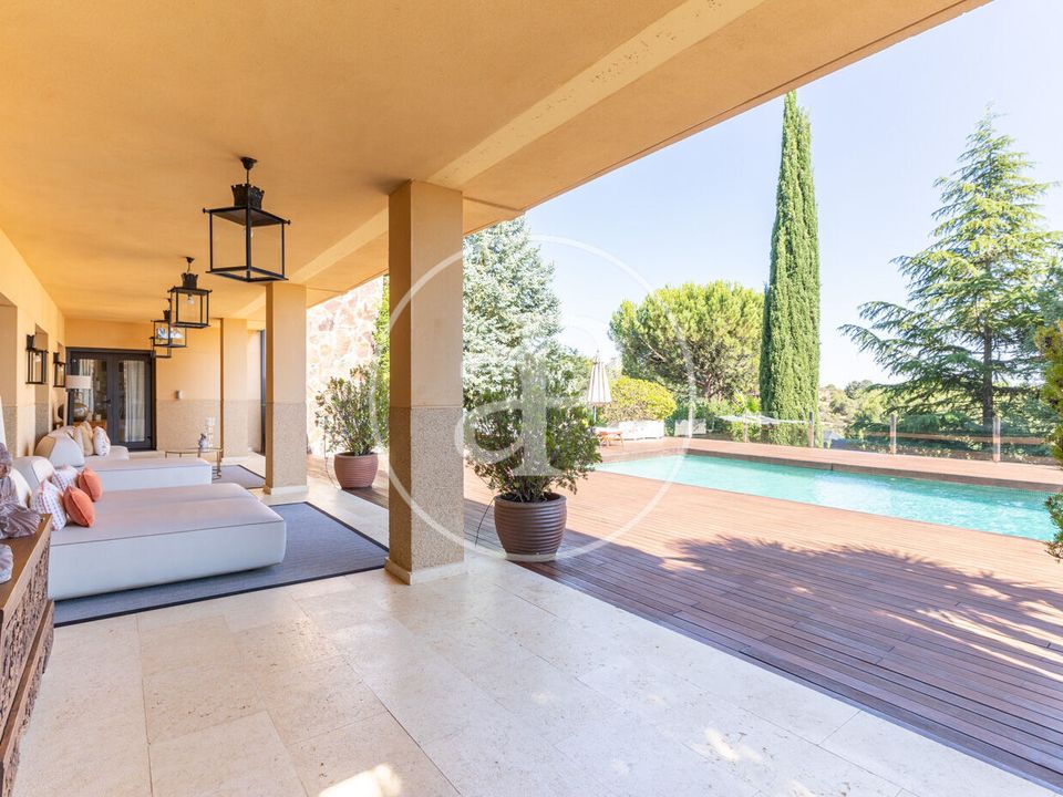 Villa i Torrelodones, Madrid - bilde 1