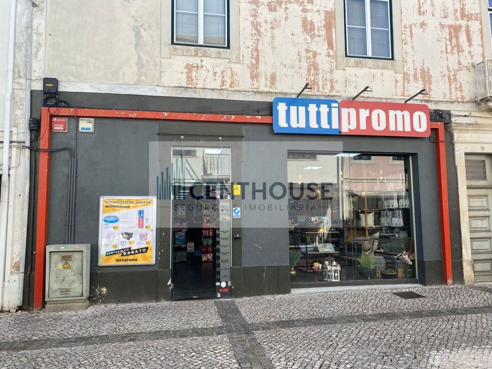 Erhvervsejendom i Mealhada, Aveiro - foto 1