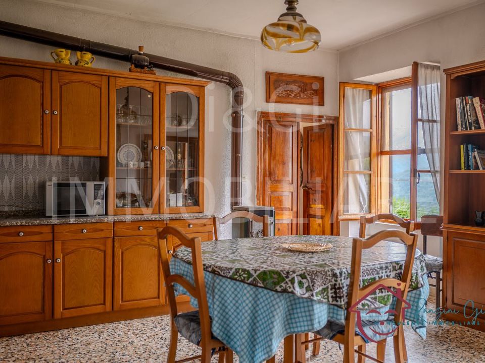 Lejlighed i Casanova Lerrone, Savona - foto 1