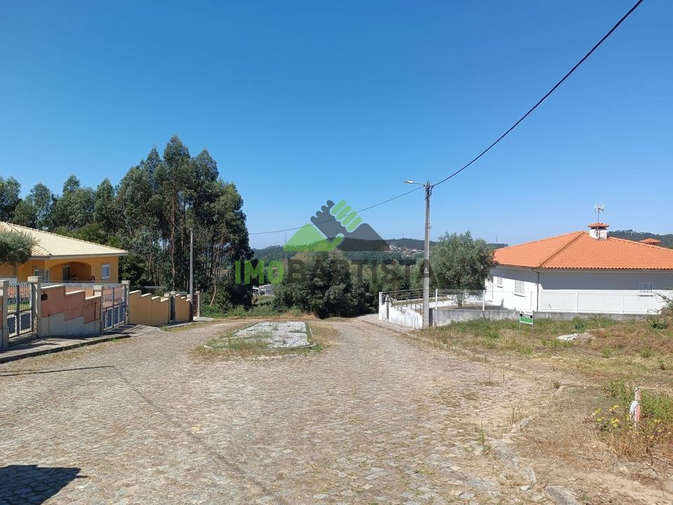 Helårsgrund i Santa Maria da Feira, Aveiro - foto 2