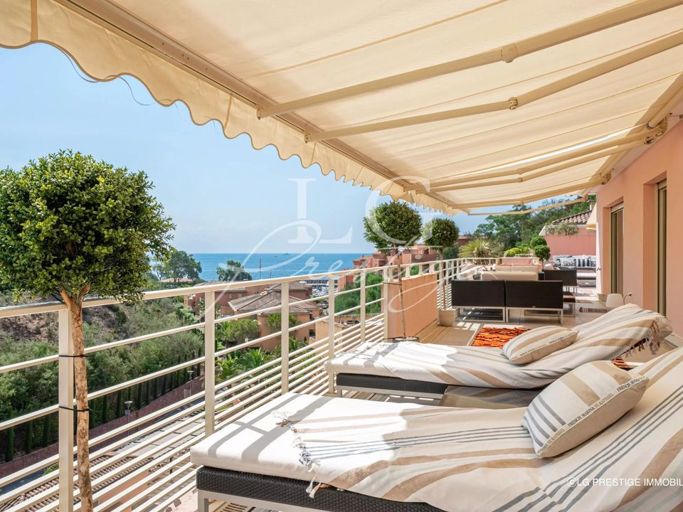 Lejlighed i Theoule-sur-Mer, Alpes-Maritimes - foto 1