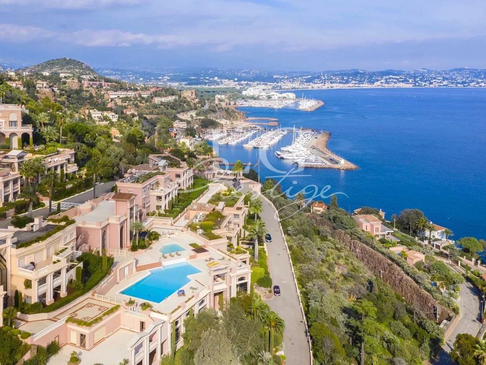 Lejlighed i Theoule-sur-Mer, Alpes-Maritimes - foto 3