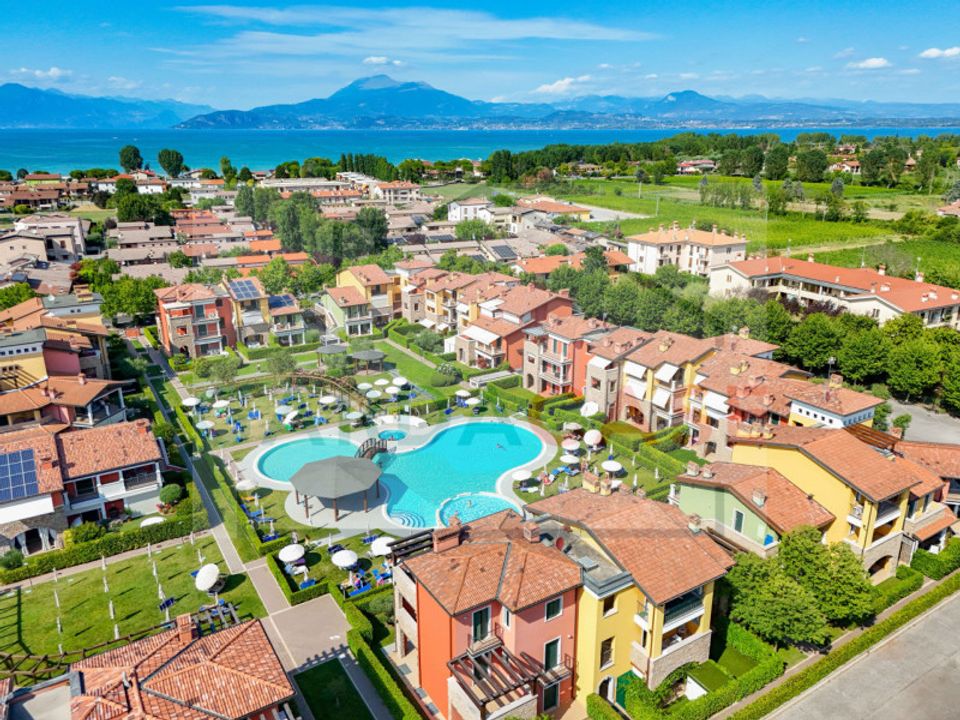 Lejlighed i Sirmione, Brescia - foto 1