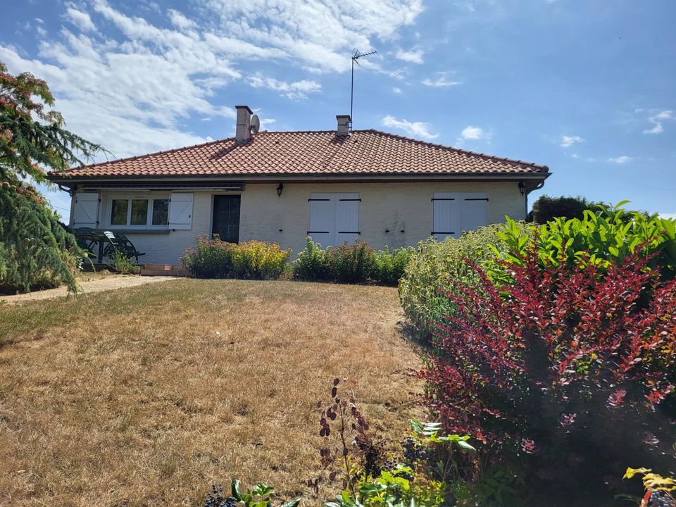 Villa in Jardres, Vienne - foto 1