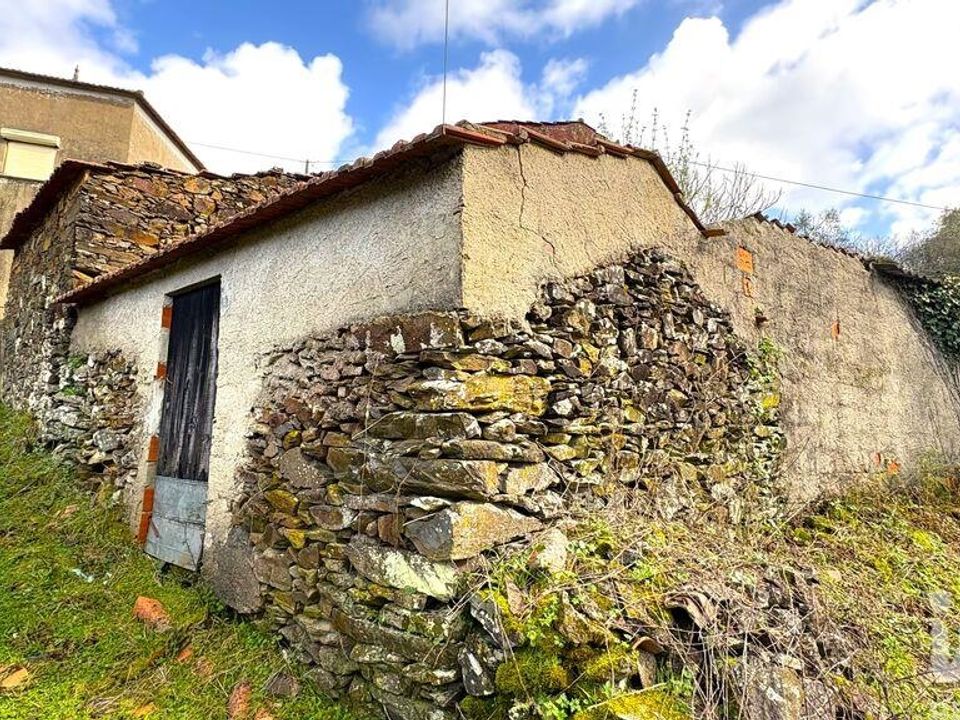 Byhus i Figueiro dos Vinhos, Leiria - foto 5