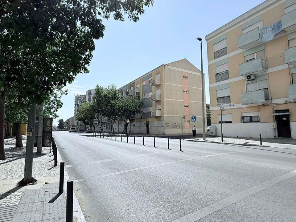 Helårsgrund i Barreiro, Setubal - foto 5