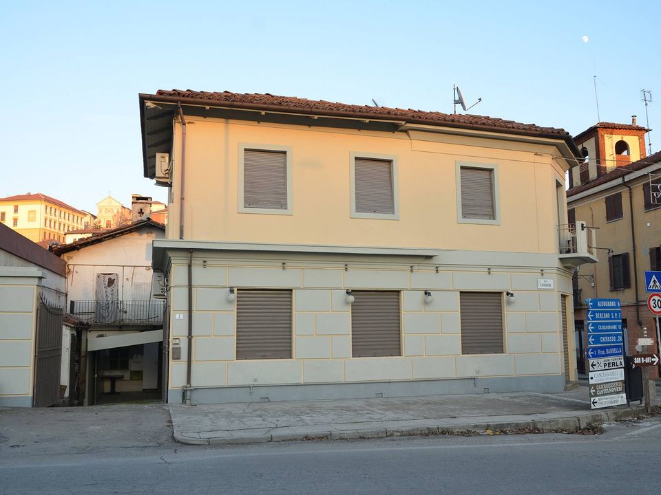 Erhvervsejendom i Castelnuovo Don Bosco, Asti - foto 3