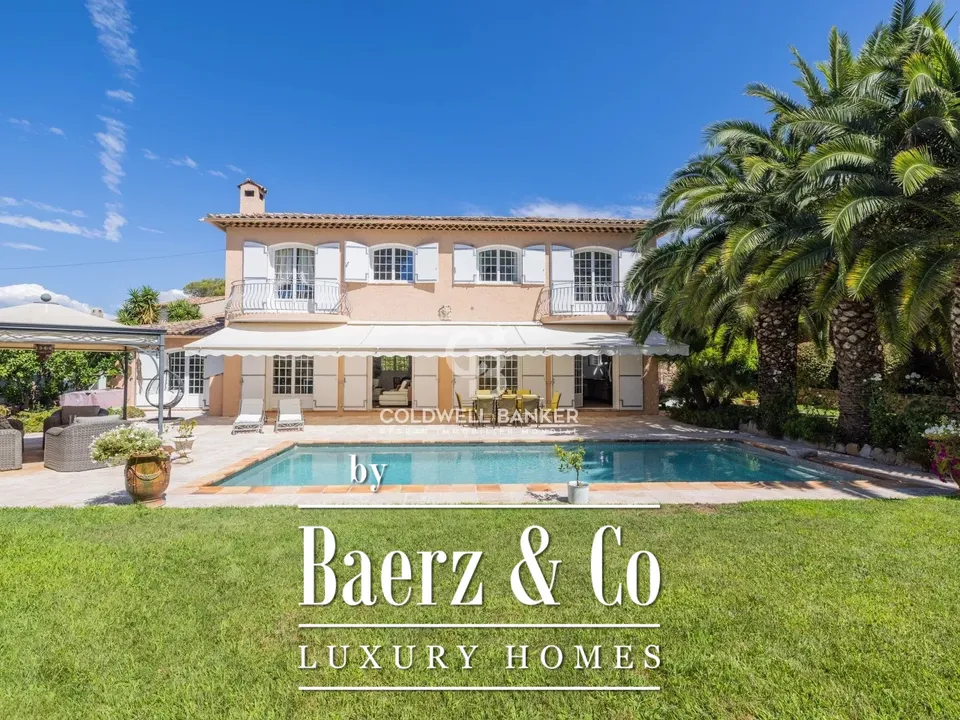 Villa i Le Cannet, Alpes-Maritimes - foto 1