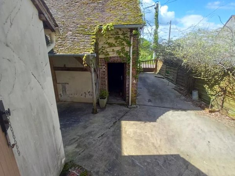 Landsbyhus i Charny-Oree-de-Puisaye, Yonne - foto 2