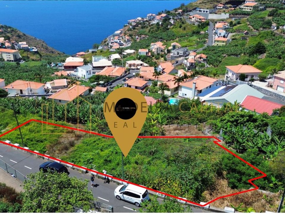 Helårsgrund i Ribeira Brava, Madeira - foto 1