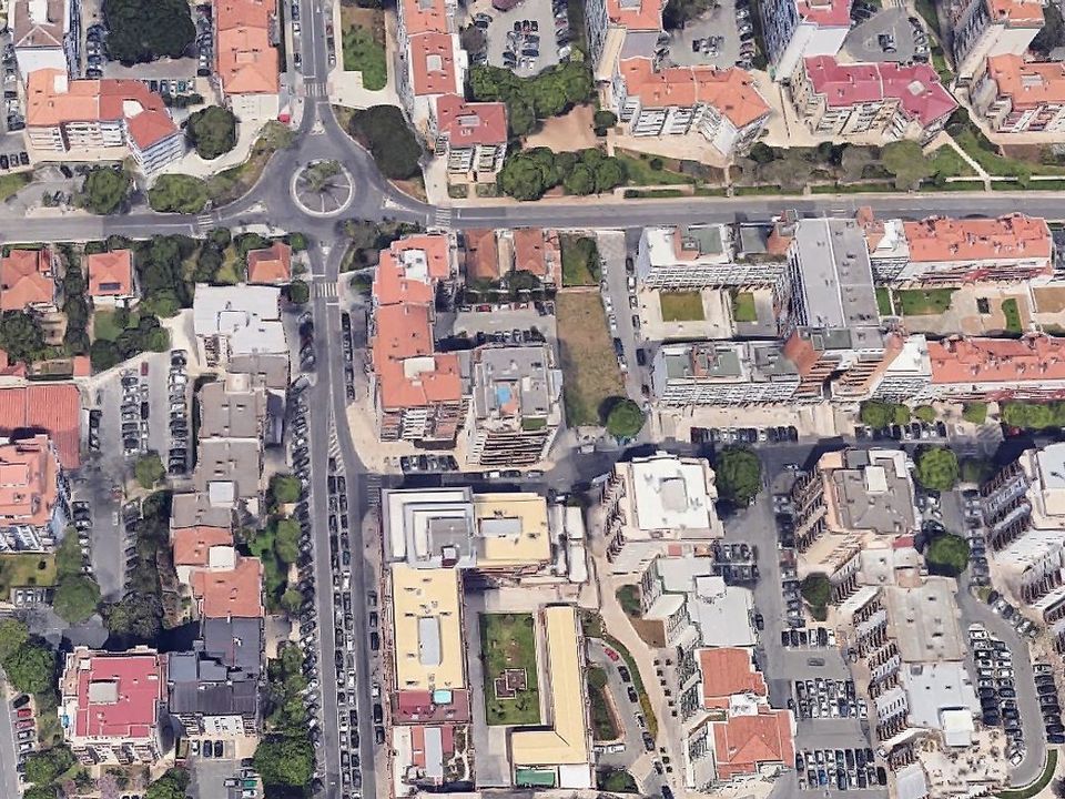 Erhvervsejendom i Oeiras, Lisbon - foto 1