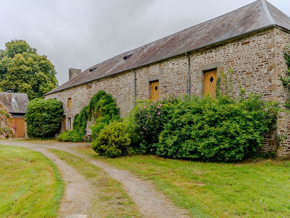 Villa i Saint-Hilaire-du-Harcouet, Manche - foto 2