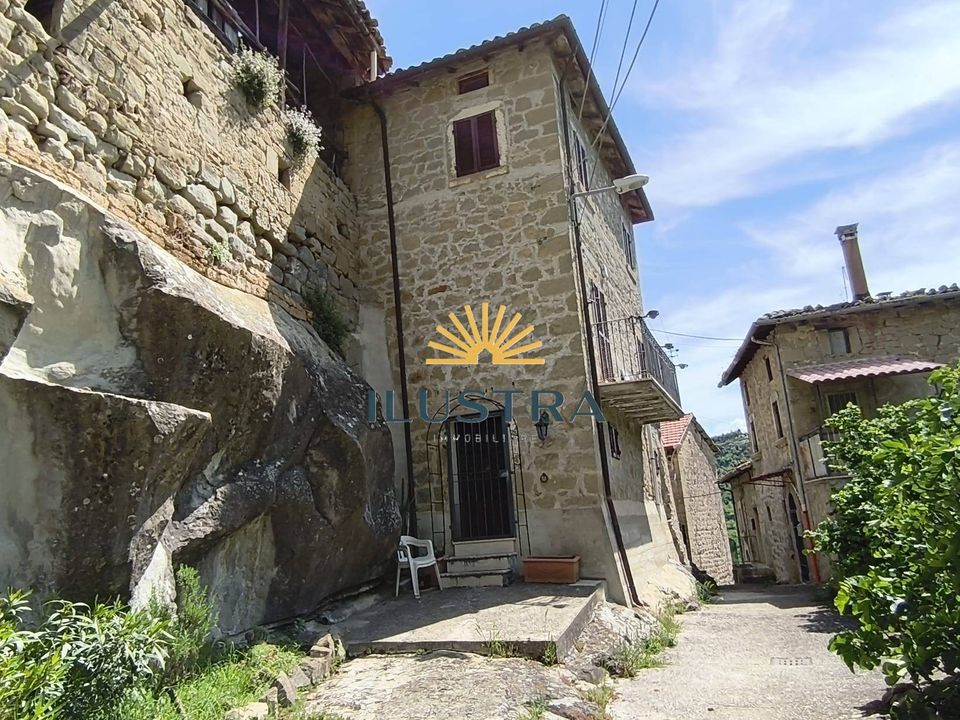 Villa i Acquasanta Terme, Ascoli Piceno - bilde 1