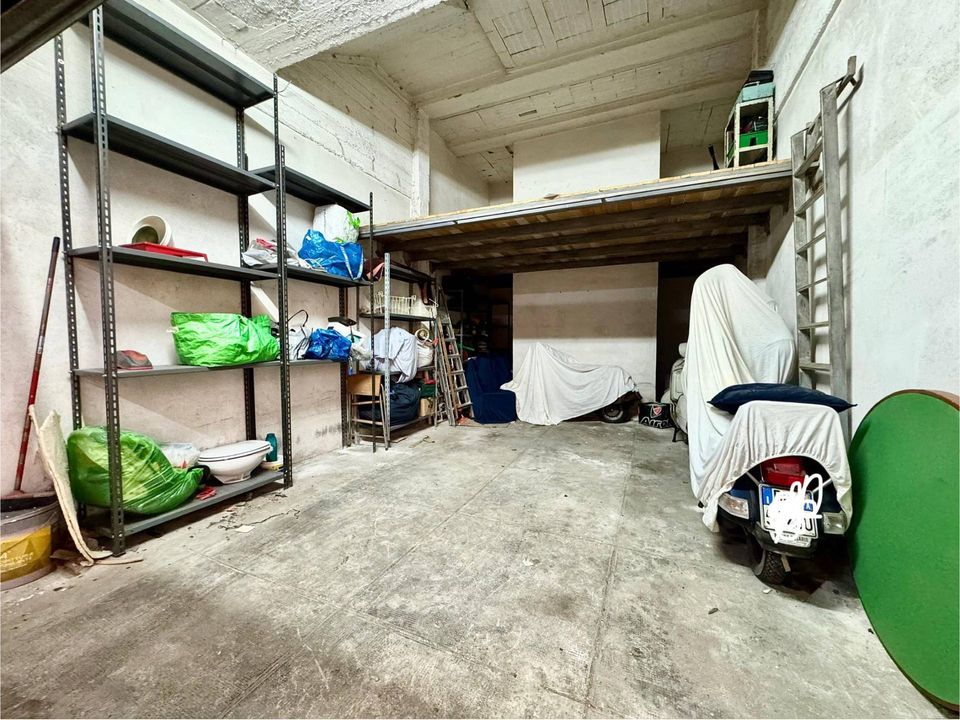 Parkeringsplads i Palermo, Palermo - foto 1