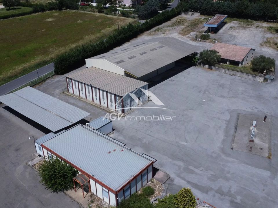 L'establiment comercial a Saint-Christol-les-Ales, Gard - foto 1