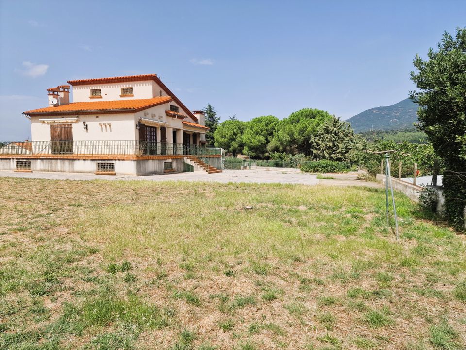 Villa a Le Perthus, Pyrenees-Orientales - foto 3