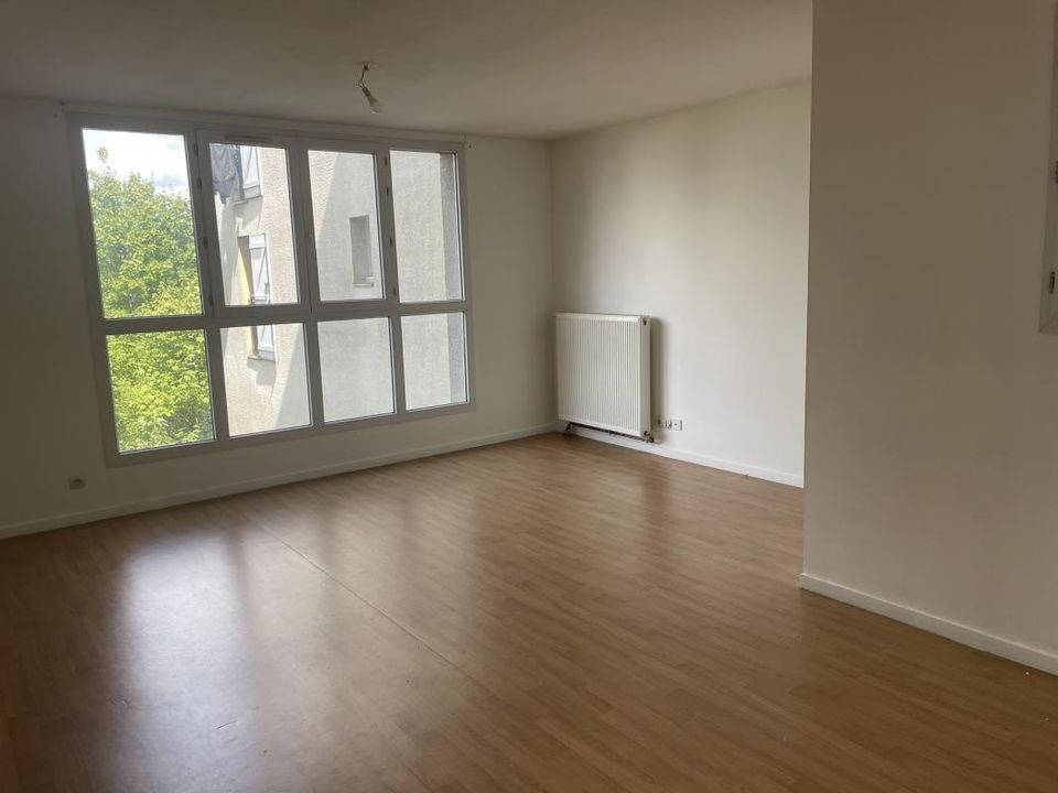Lejlighed i Charleville-Mézières, Ardennes - foto 1