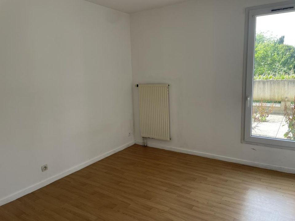 Lejlighed i Charleville-Mézières, Ardennes - foto 3