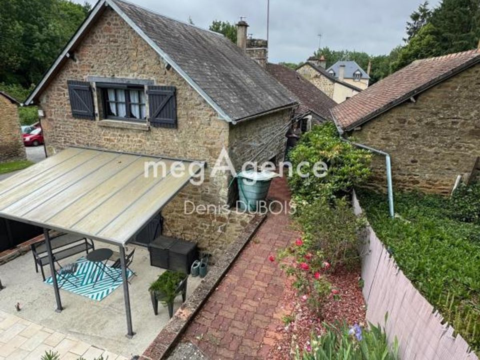 Villa i Saint-Pierre-des-Nids, Mayenne - foto 1